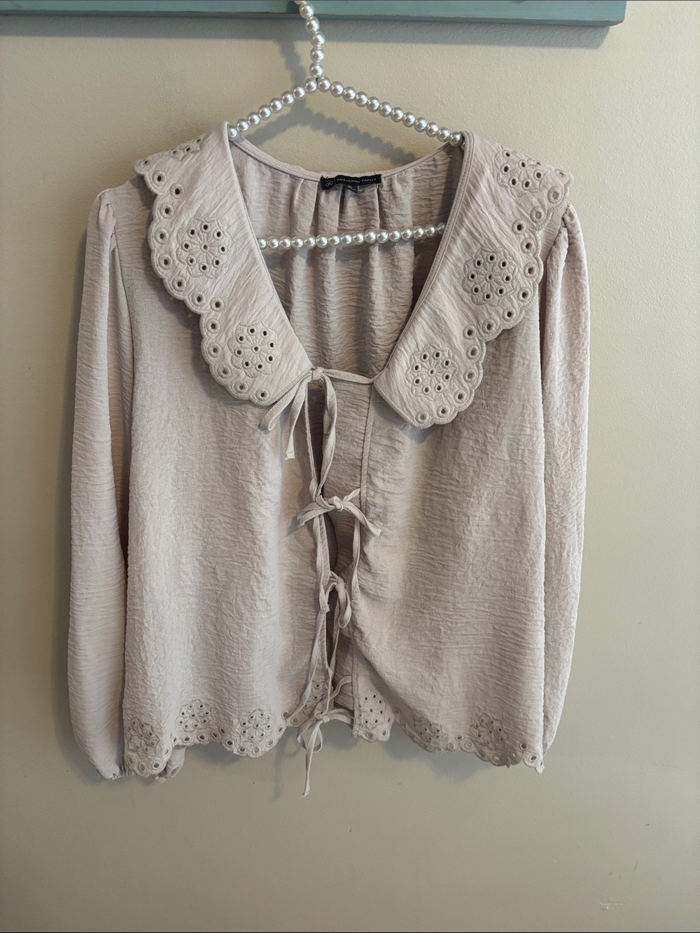 Adrianna Papell 2X Blouse Tan Eyelet Scalloped Peter Pan Collar Tie Front Top